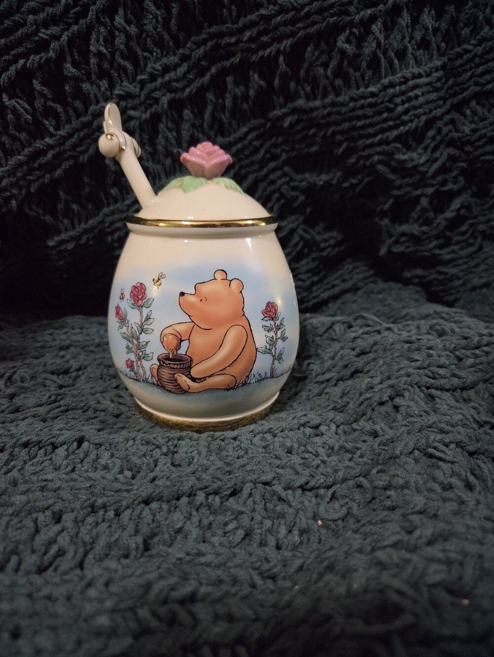 Classic Winnie The Pooh Lenox Honey Pot